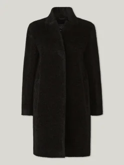 Mantel im Teddy-Look