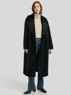 Mantel im Teddy-Look