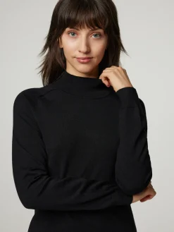 Midi-Strickkleid mit Stehkragen