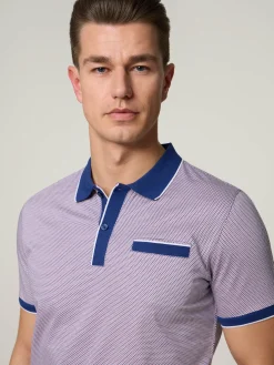 Poloshirt im Custom Fit