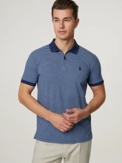 Poloshirt im Custom Fit