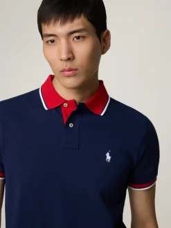Poloshirt im Custom Fit