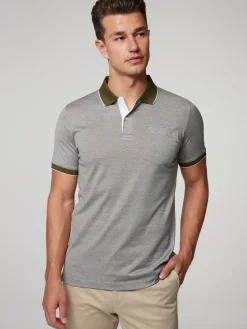 Poloshirt im Custom Fit