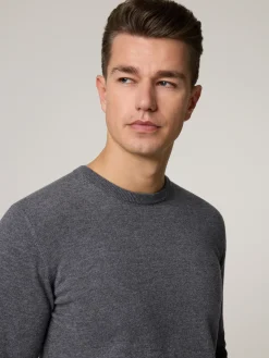 Pullover im Custom Fit