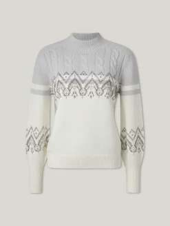 Pullover mit Strasssteinen