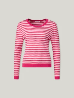 Pullover mit Streifen