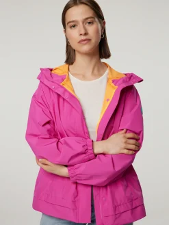 Regenjacke mit Kapuze