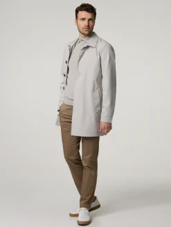 Regenmantel im Regular Fit