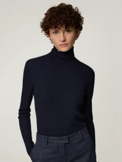 Rollkragenpullover aus Wolle