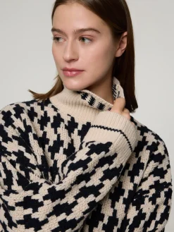 Rollkragenpullover aus Wolle