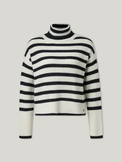 Rollkragenpullover mit Streifen