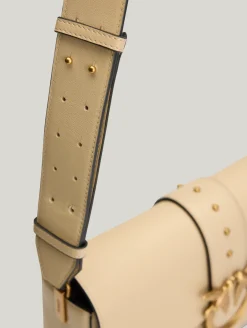 Schultertasche LOVE ONE CLASSIC