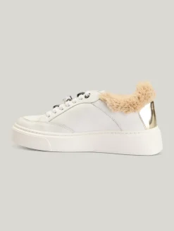 Sneaker mit Fake Fur