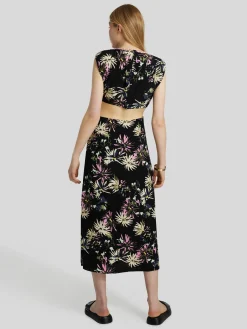 Sommerkleid mit Cut Out