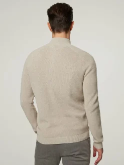 Strickjacke im Custom Fit