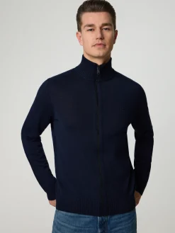 Strickjacke im Regular Fit AVAC