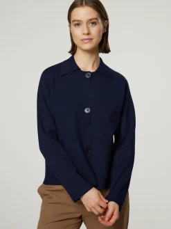 Strickjacke mit Kragen