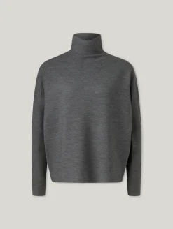 Strickpullover aus Schurwolle