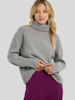 Strickpullover mit Rollkragen