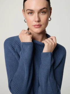 Strickpullover mit Stehkragen