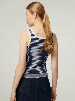 Stricktop mit Baumwolle