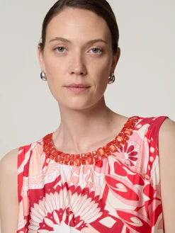 Top mit Schmucksteinen