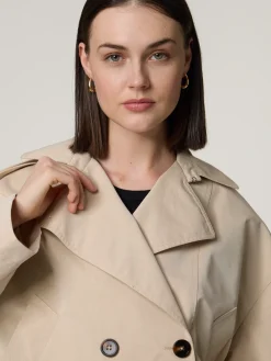 Trenchjacke im Bomber-Look