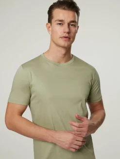 T-Shirt im Custom Fit