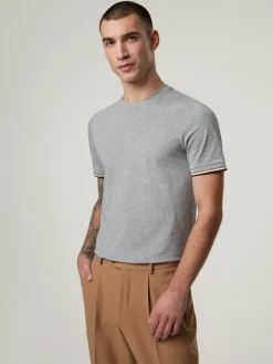 T-Shirt im Regular Fit THOMPSON