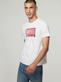 T-Shirt im Slim Fit ADJUST