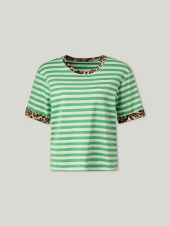 T-Shirt mit Leo-Details