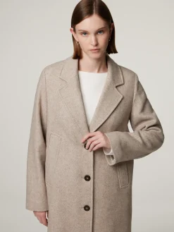 Wollmantel mit Muster