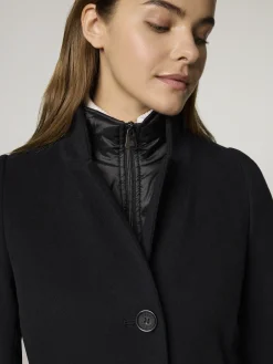 Wollmantel mit Steppblende